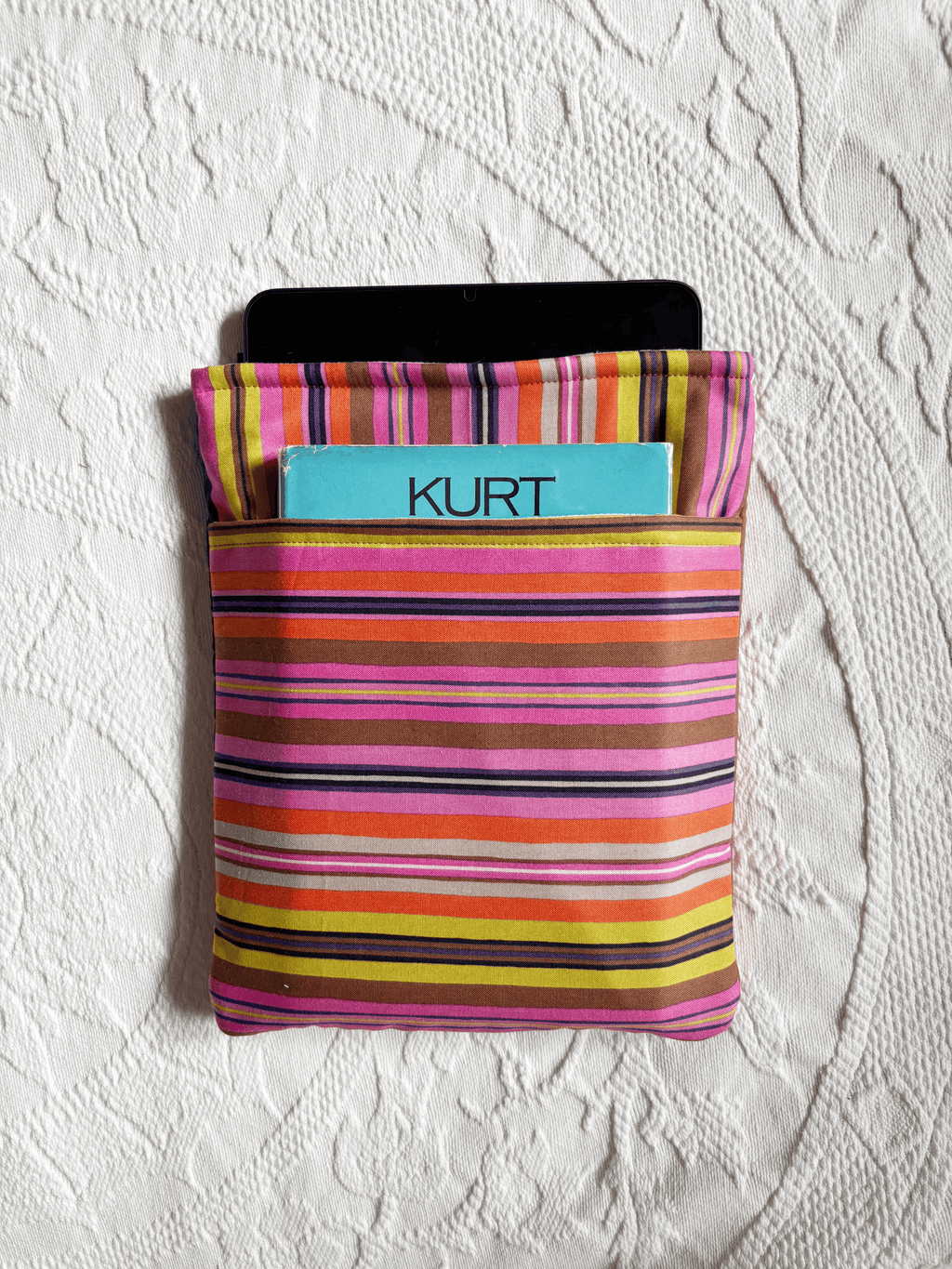 Dawn E-Reader/Book Sleeve