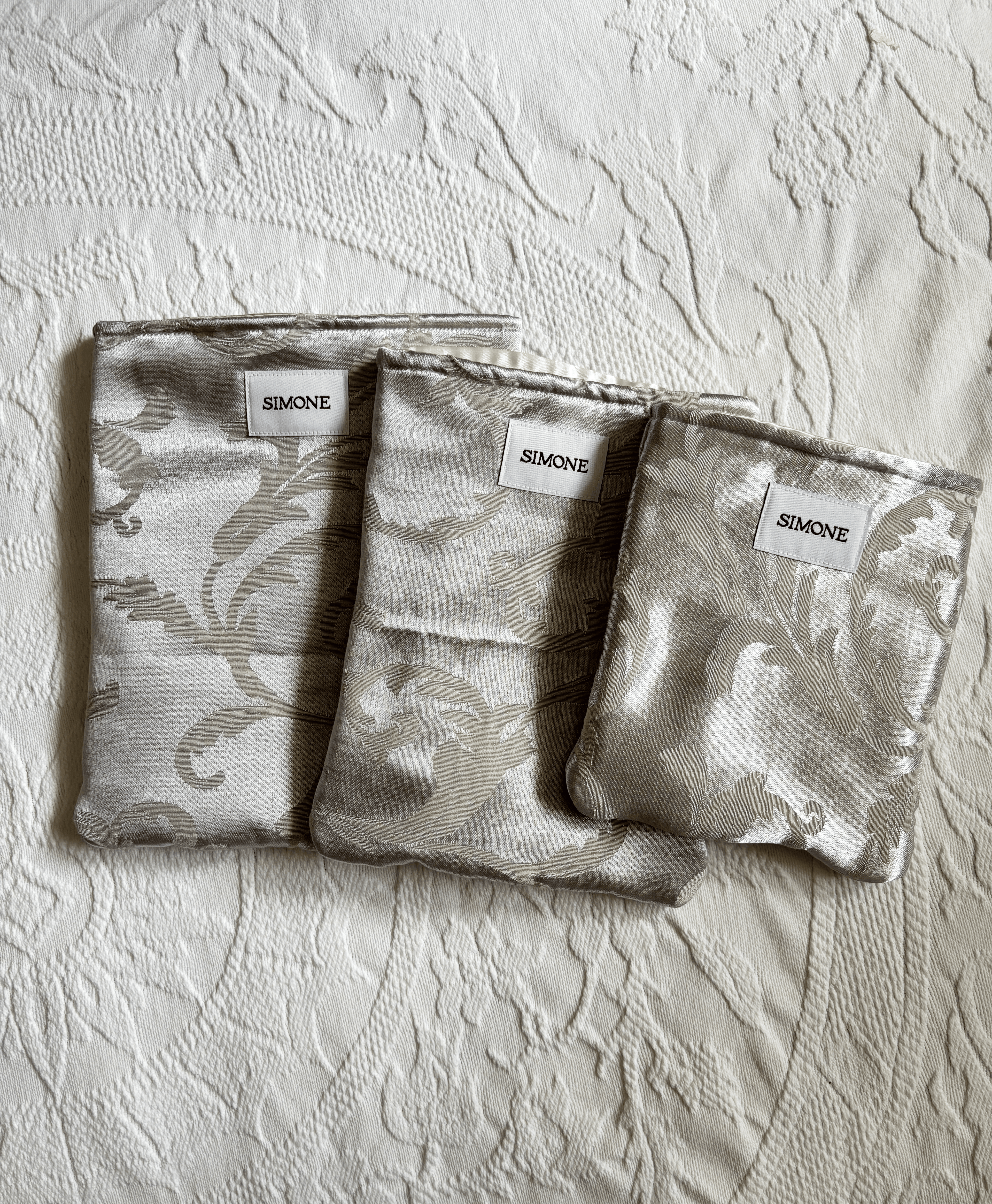 Silver E-Reader/Book Sleeve