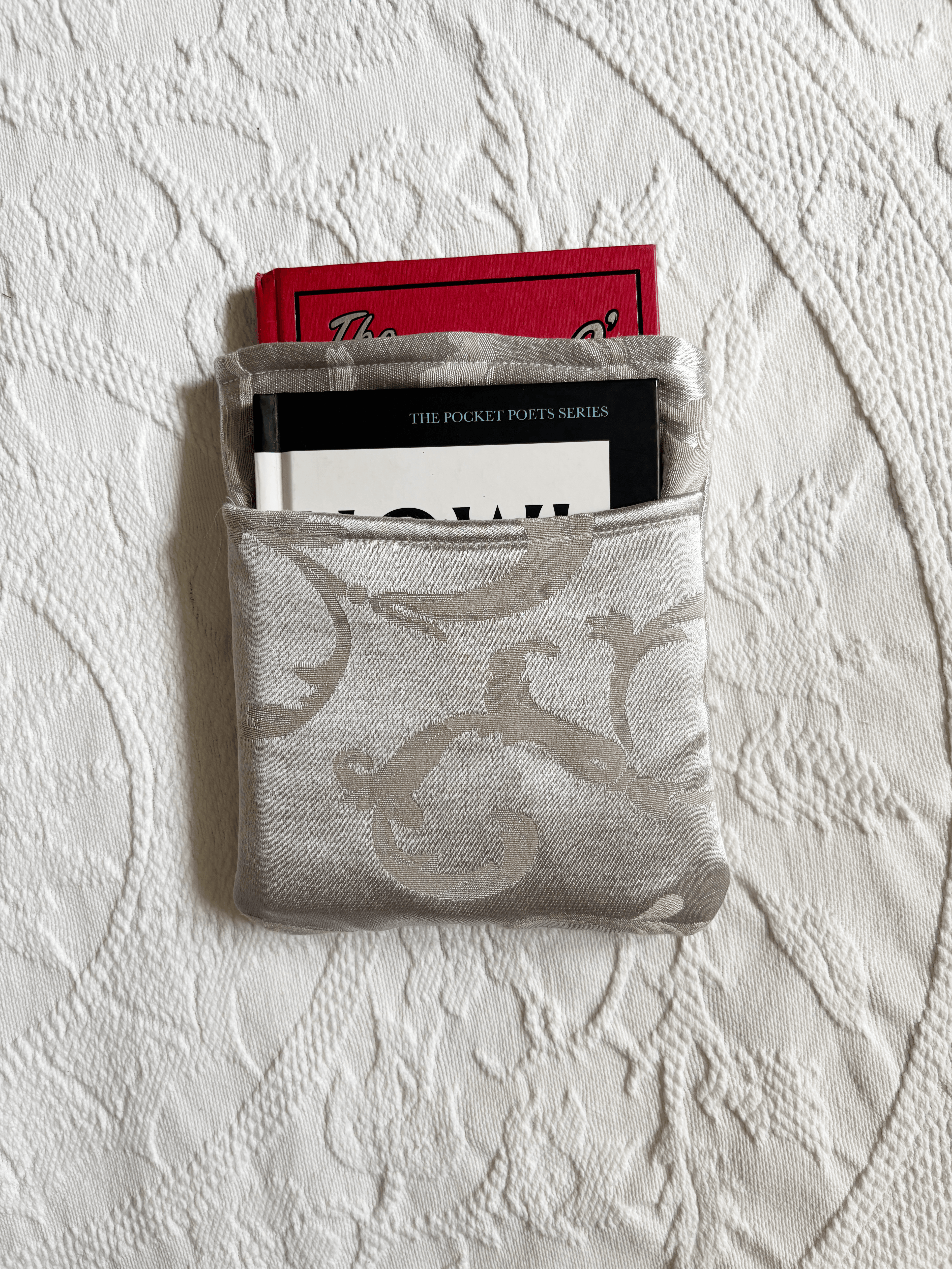 Silver E-Reader/Book Sleeve